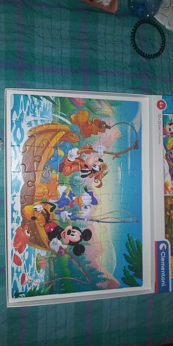 Нов пъзел 3×48част