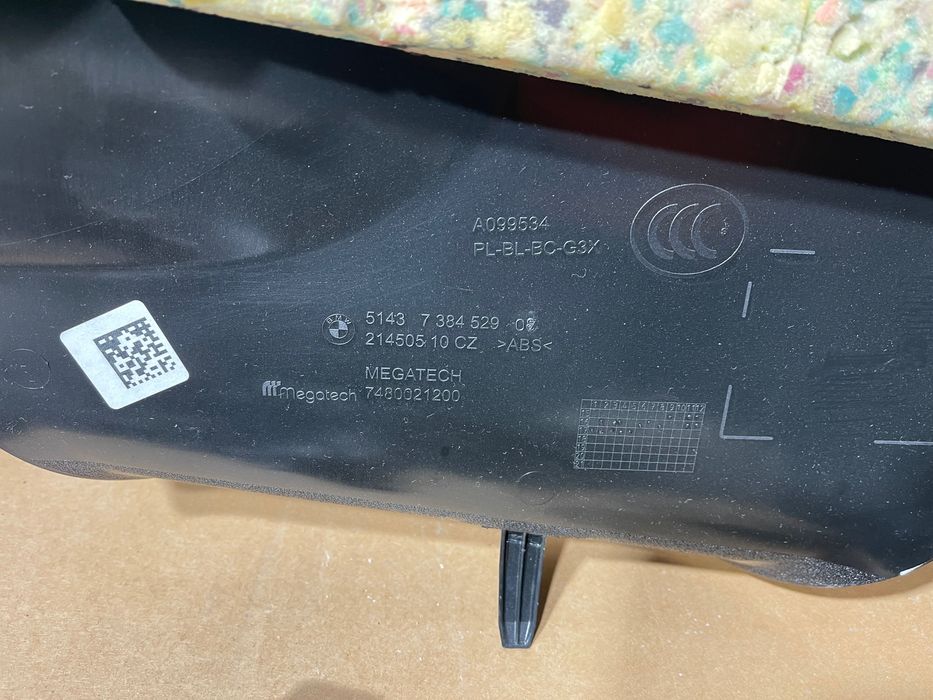 Ornament prag, stalp centru  interior BMW g30/31