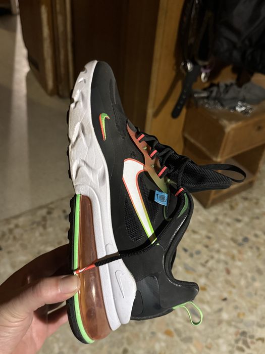 Nike Air React World Wild