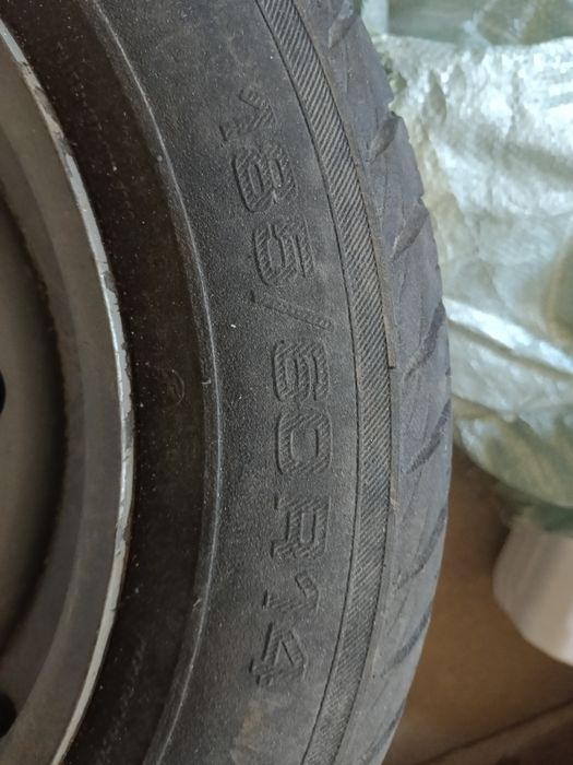 Авто шина дискасымен