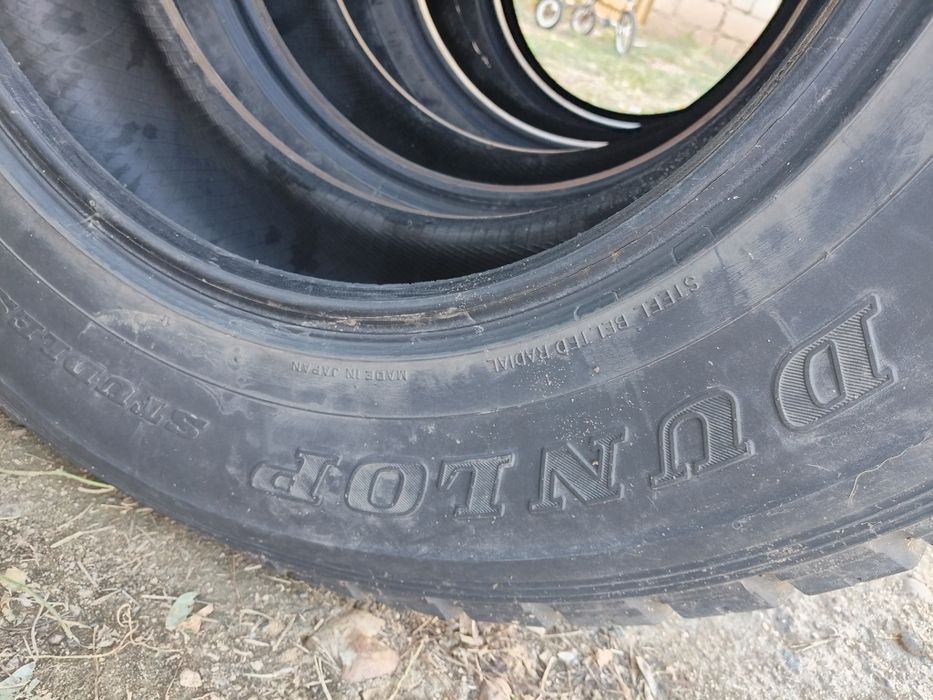 Продам шины на джип