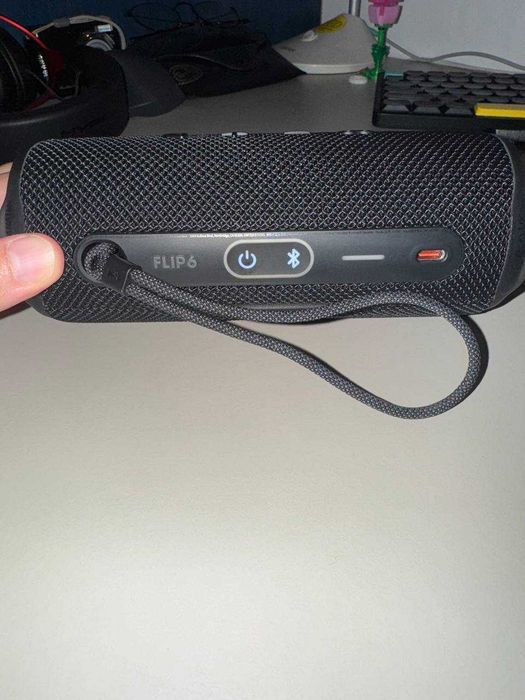 JBL Flip 6 - În stare foarte bună