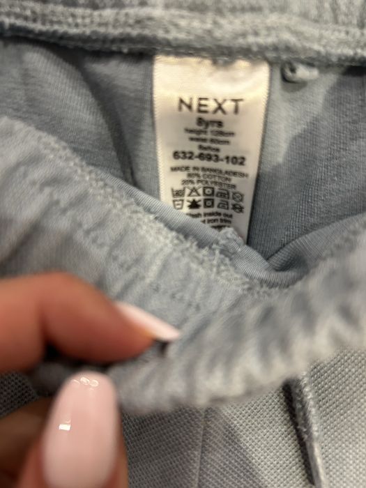 Camasa mango &pantalon scurt next 8-9 ani