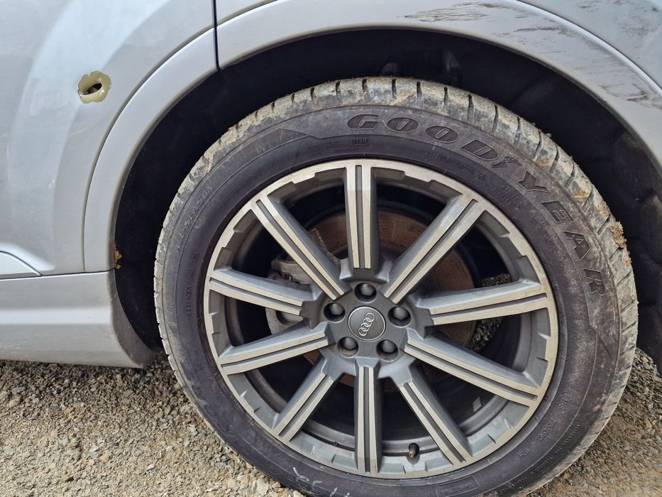 Audi Q7 4m 2018 3.0 бензин 333к.с на части