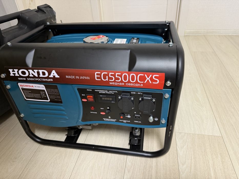 Продам электростанцию в наборе иснструмент девальт 4