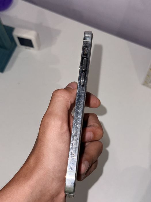 Продам Iphone 12 pro
