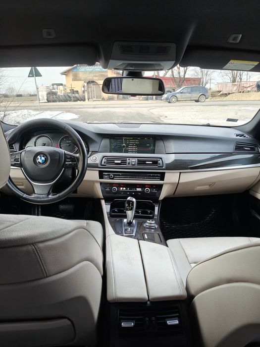 BMW 5 Series 2011 — imagine 3