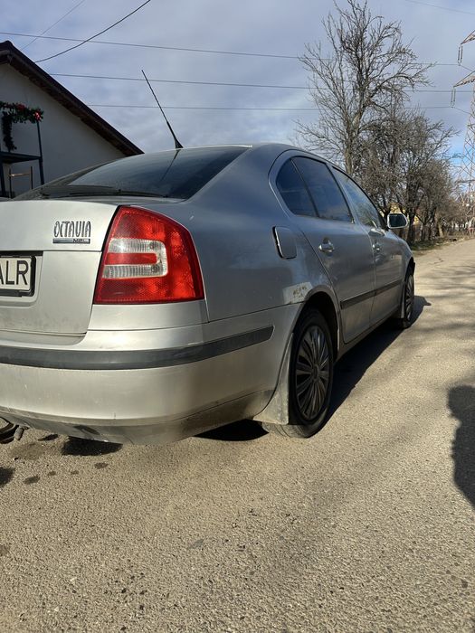skoda octavia 2 , motor 1.6 mpi