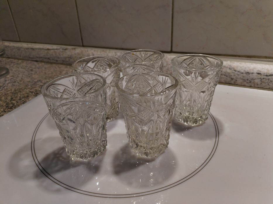 Хрустальные рюмки набор