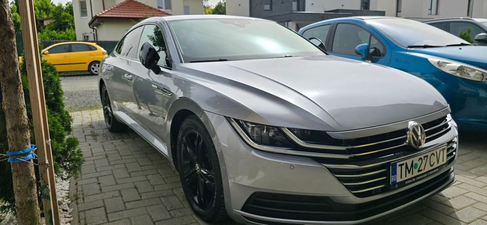 Volkswagen ARTEON Model 2018. Stare foarte bună, km putini, revizii in reprezentanta