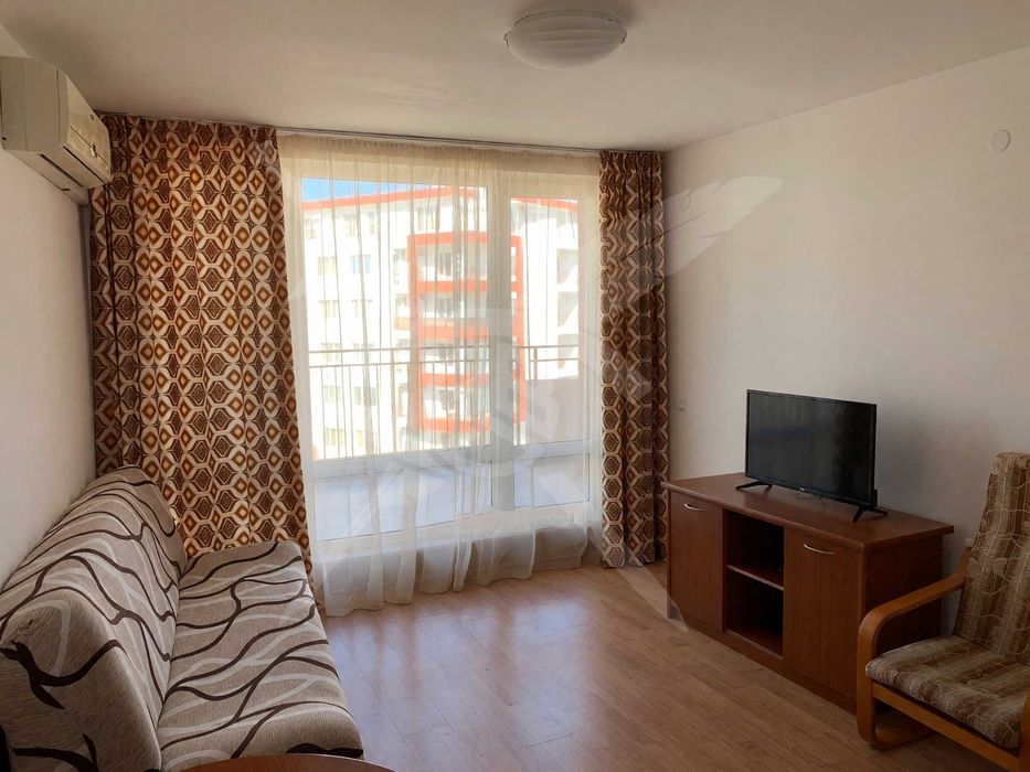 Продава се Двустаен апартамент в Свети Влас - 67 кв.м за 1612 €/кв.м - Снимка #2
