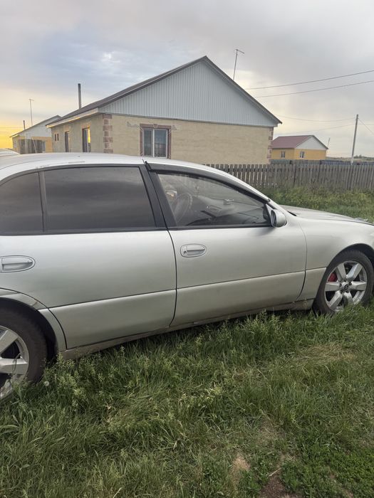 Продам машину лексус gs300