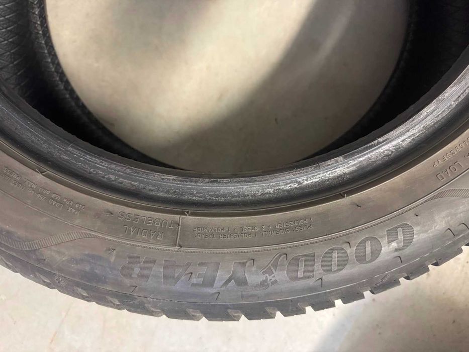 4 броя 225/50/R17 всесезонни dot 4322 GOODYEAR