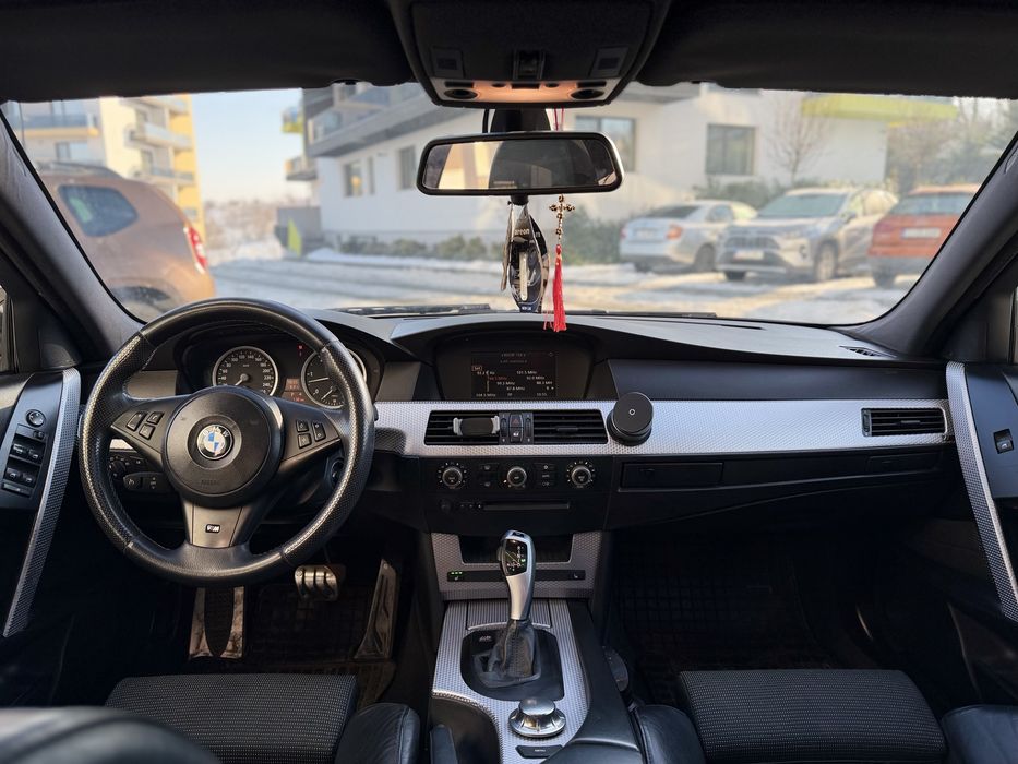 Bmw E60 M Paket 525D 177cp Automat Distributia In Fata