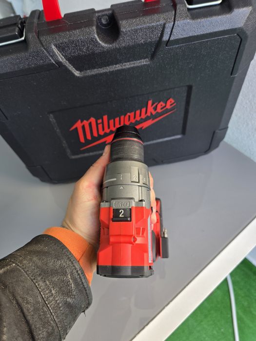 Masina de înșurubat Autofiletanta Milwaukee M18 FDD3