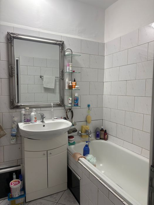 Proprietar vând apartament cu 2 camere Crângași