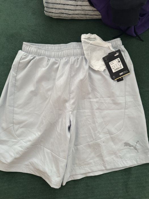 Pantaloni scurti de training puma