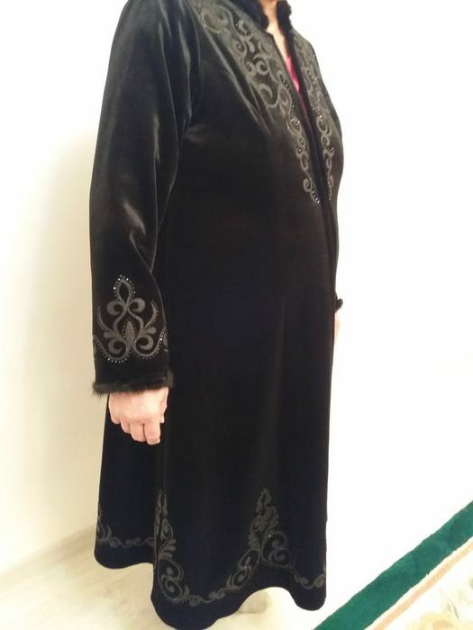 Комзол или бешпет