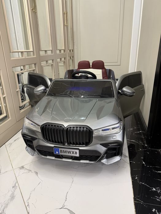 Машина на пульте управления