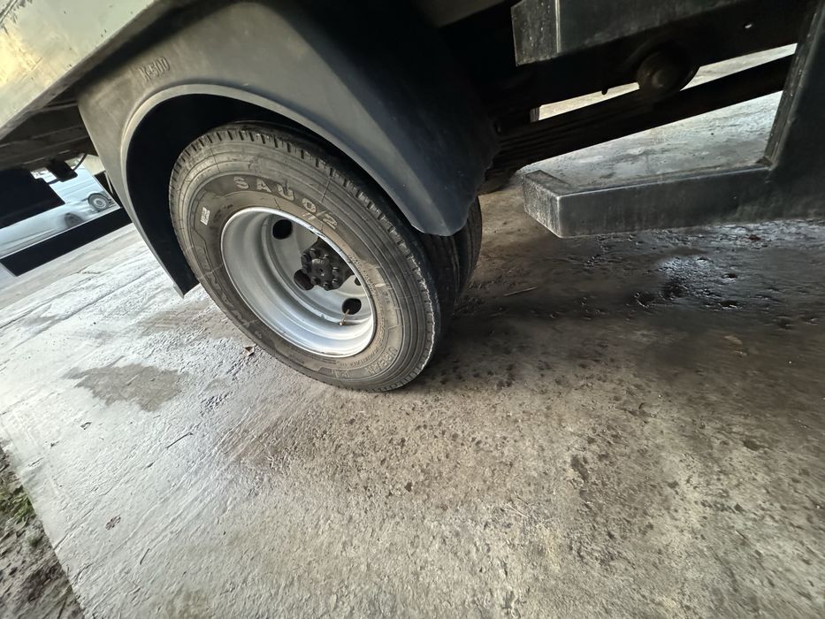 мерс  варо гигант перигон исузи бор