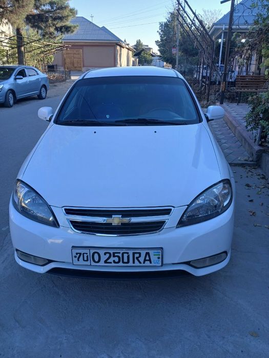 Lasetti Gentra qilingan