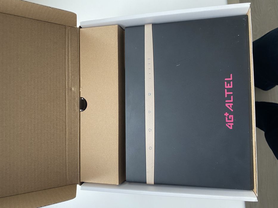 Продам wifi роутер алтел 4G