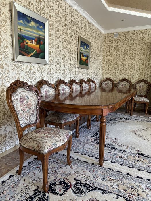 Стол + 16 орындык в  гостиную