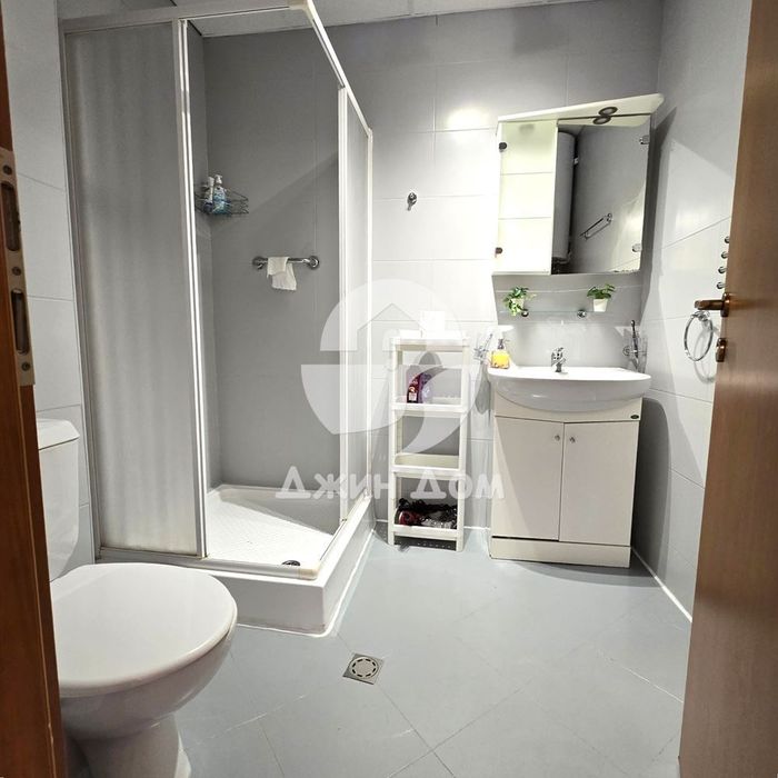 Апартамент с ЧАСТИЧНА ГЛЕДКА МОРЕ в Марина Вю Форт Бийч, Елените