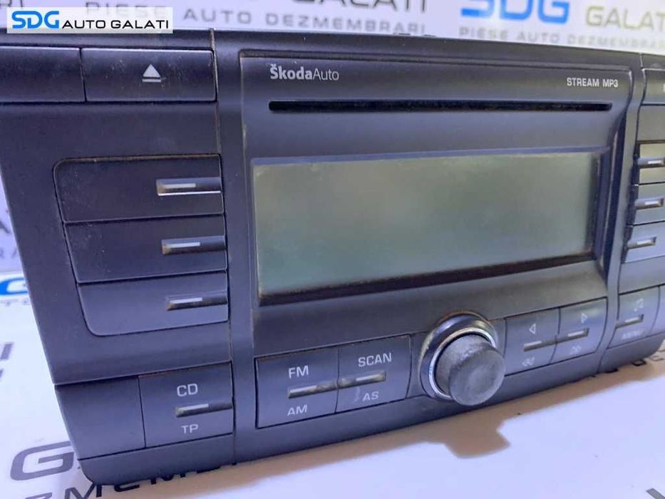 Radio CD Player Stream MP3 SkodaAuto Skoda Octavia 2 2004 - 2013 Cod 1Z0035161C Fara Safe Code [S0119]