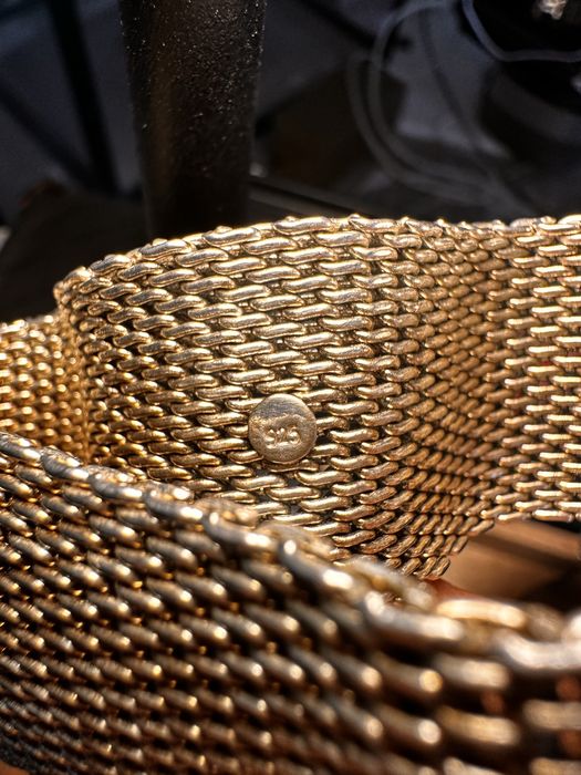 Масивна сребърна гривна дамска