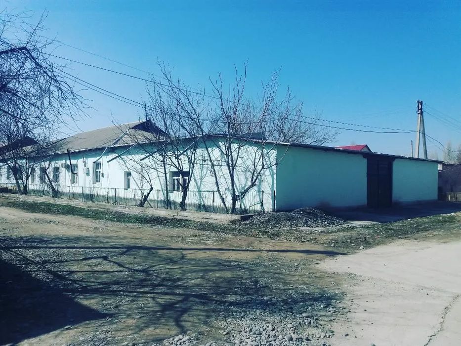 Bulungurda Kvartera quyamiz 1 honasiga hazayn alohida eshik