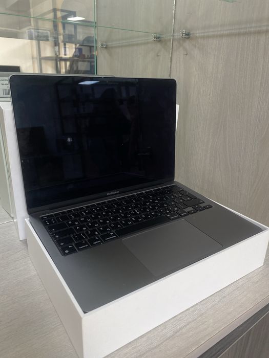 Macbook Air 2020 Baitimes 0-0-12