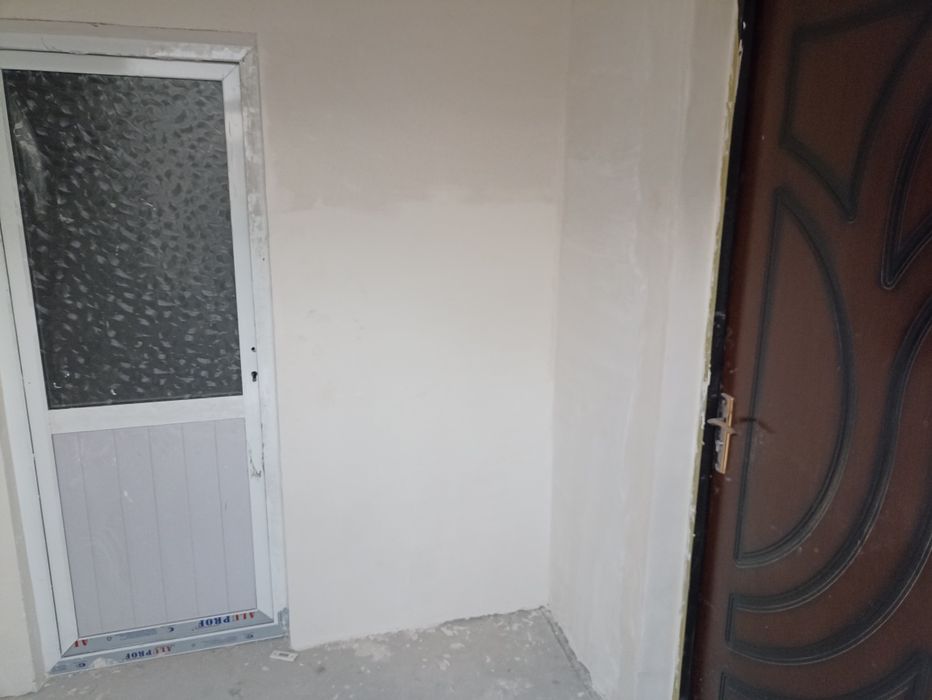 Ховли уй 4 сотих янги курилган