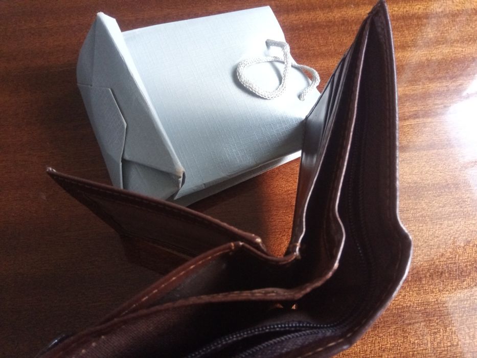 Кожено портмоне кафяво