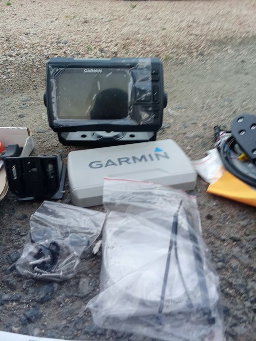 Эхолот! GARMIN Striker Vivid 5cv+Transducer