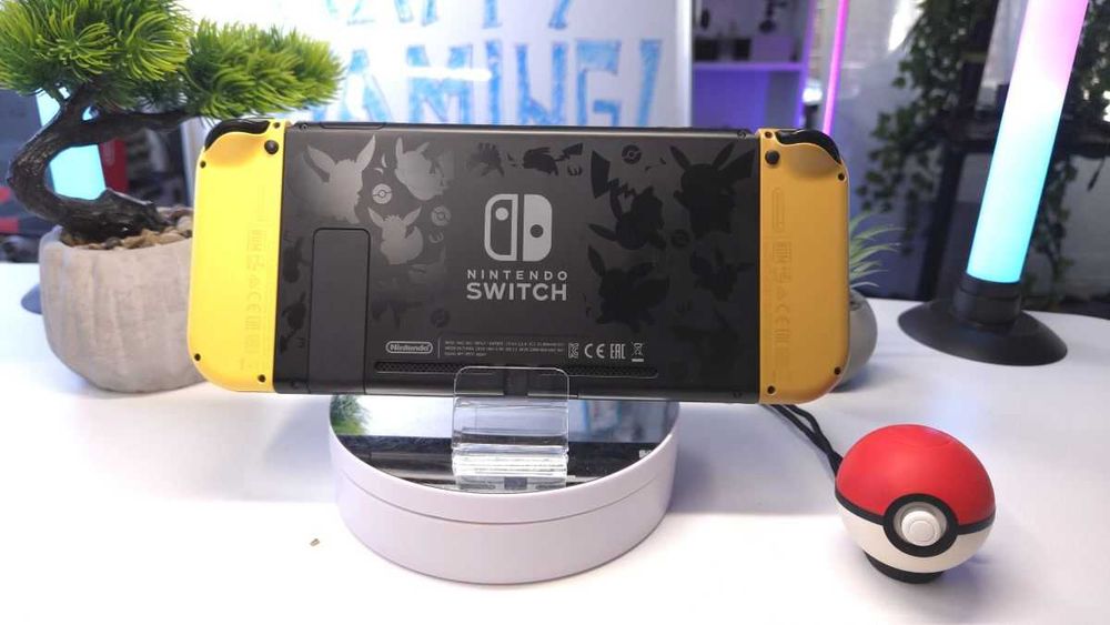 Nintendo Switch V1 Pokemon Let's Go Limited Ed. BOX Collector's Tier, Modat Picofly/128GB/18 Jocuri