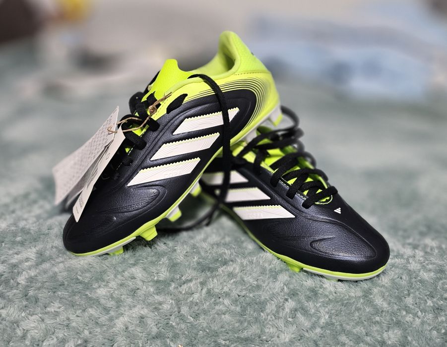 Ghete fotbal copii Adidas Copa Pure iii Club