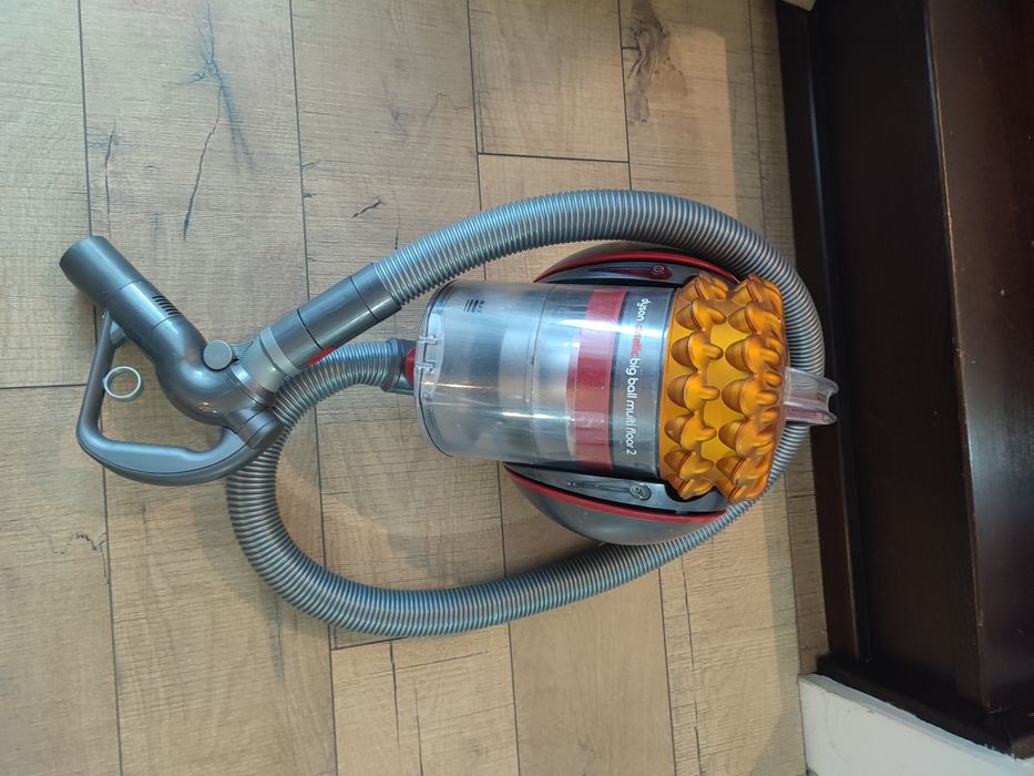 Aspirator Dyson Cinetic Big Ball Multifloor 2