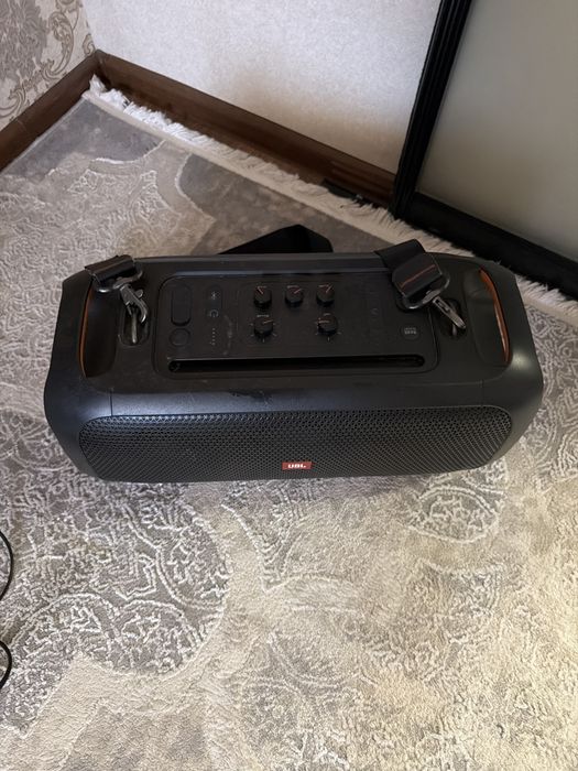 Продам колонку JBL