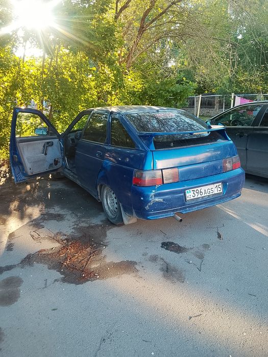 Продам Ваз 2112 хетчбэк