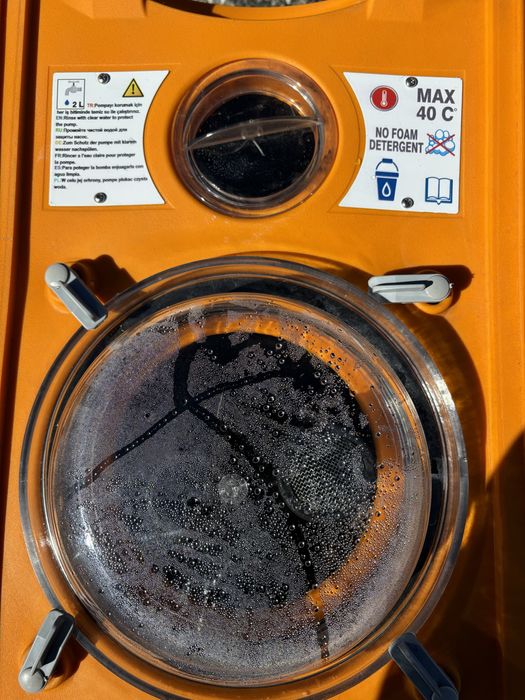 Екстрактор( за пране на автомобилни тапицерии, мокети