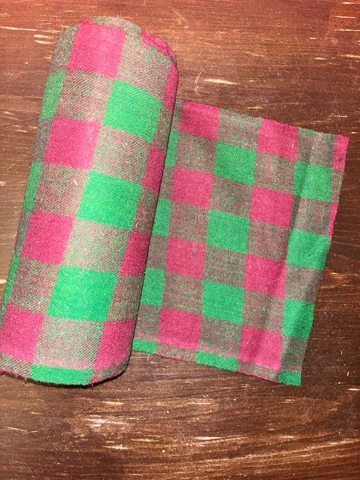 Стари ръчно тъкани платове