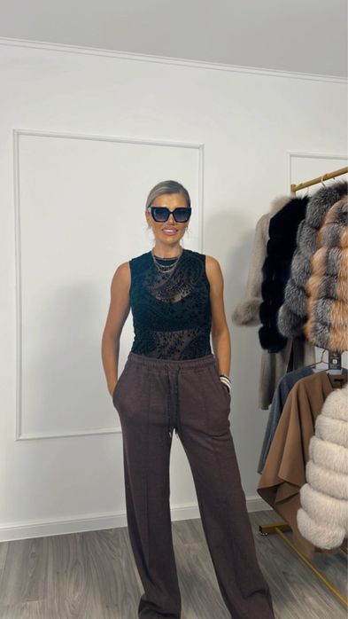 Pantaloni confortabili din material poteivit sezonului rece