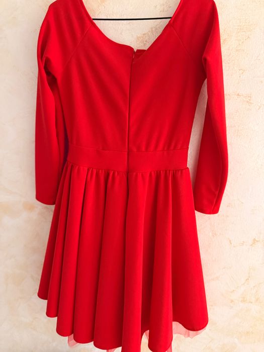 Rochie rosie,evenimente