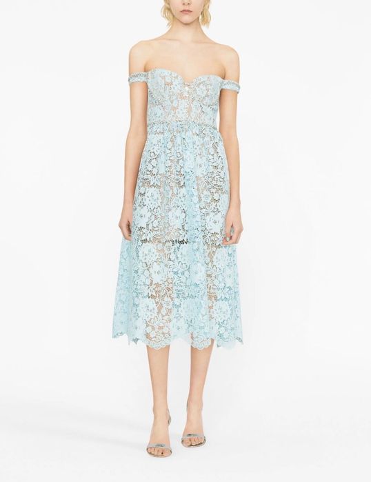 Self-portrait НОВА дантелена рокля 38