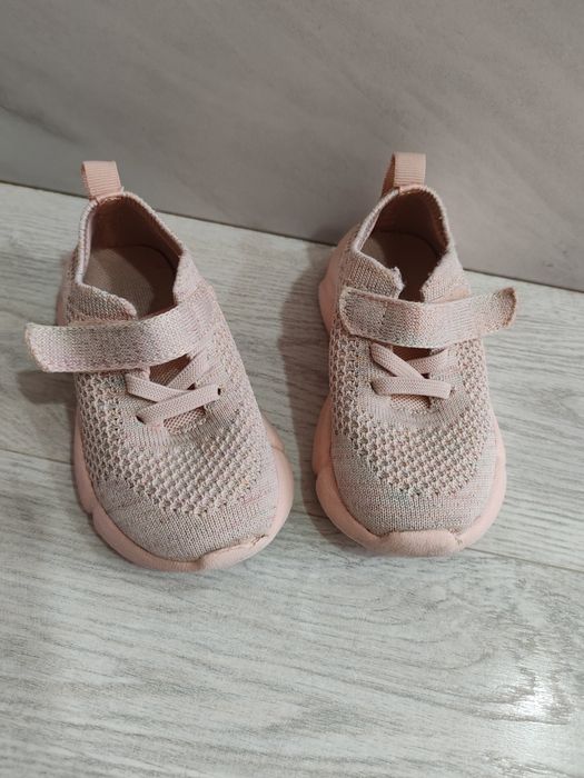 Pantofi sport subțiri fetita 22/23