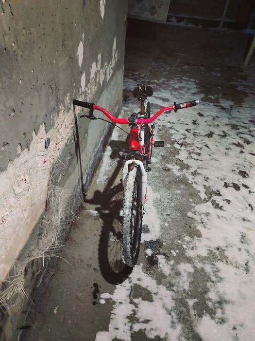 Продам велик срочно