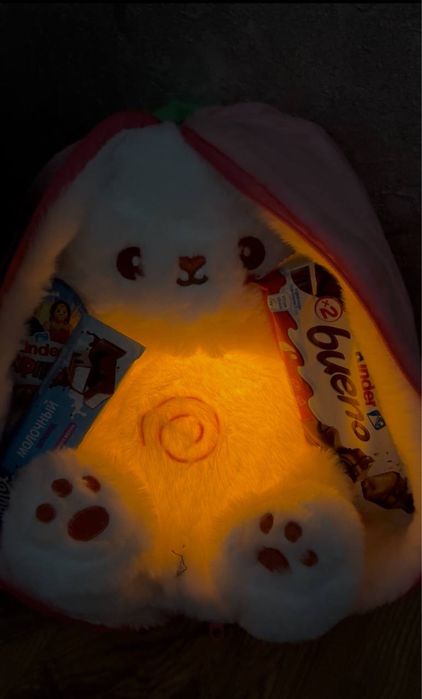 Зайчики в клубничке