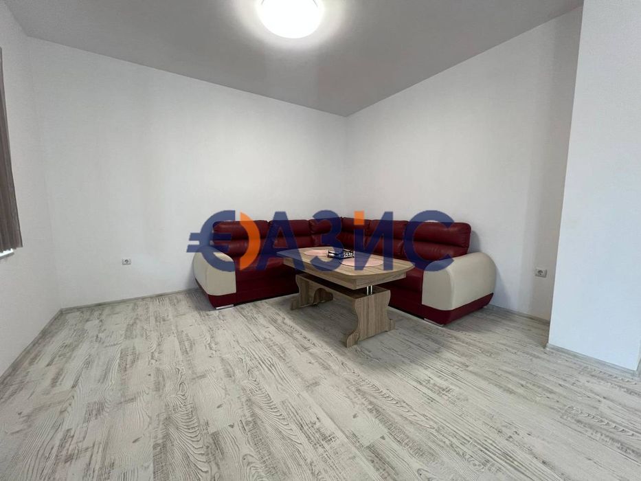 Продава се Тристаен апартамент в Созопол - 124 кв.м за 823 €/кв.м - Снимка #11