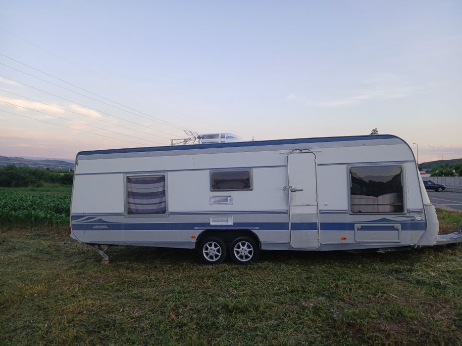 Rulota Fendt din 2002 de 9 metri 6300euro